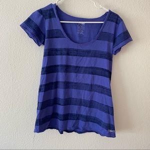 Billabong Tee with slight distressed hems.